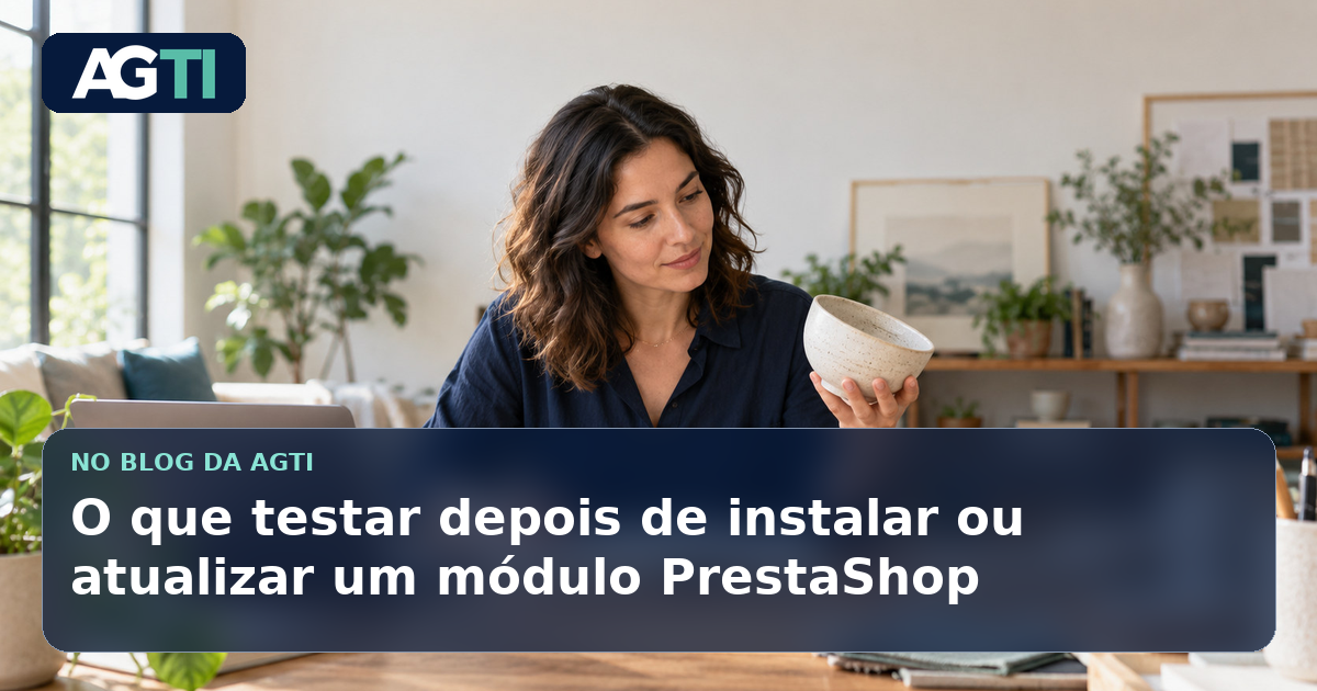 Pessoas revisam informações de produtos em uma loja. Capa do artigo sobre testes após instalar ou atualizar módulos PrestaShop.